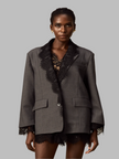 Dianthe grauer Blazer mit Spitze-Details